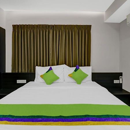 Treebo Trend Tierra Woods Manyata Hotel Bangalore Esterno foto